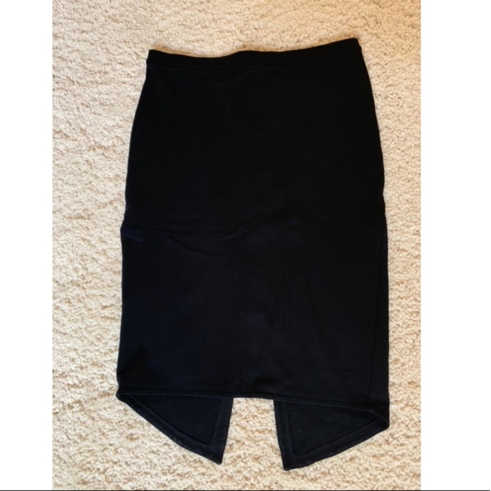 LEITH black pencil skirt w/ back slit